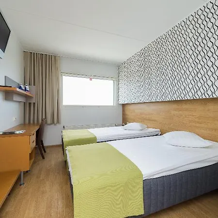 Hotel Go Shnelli 3*