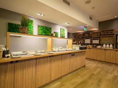 Go Shnelli Hotel