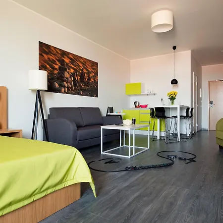 Go Shnelli Hotel