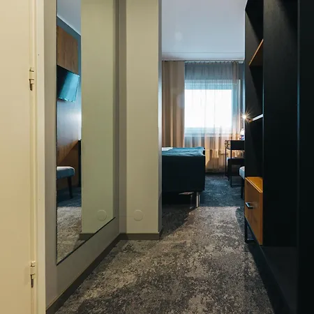 Go Shnelli Hotel Tallin